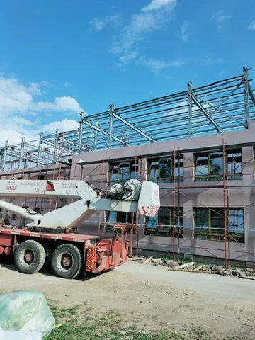 ETAJARE GRĂDINIȚĂ TURDA - utilaj si structura pe fatada