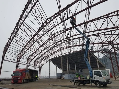 HALĂ MOLDOVA FARMING - montaj acoperire baza depozitare